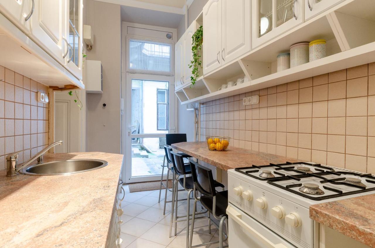 Lovely Apartment Next To Synagogue. Budapest Esterno foto